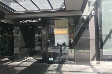 Photo of property in 87 Queen Street, Northcote Point, Auckland, 0627