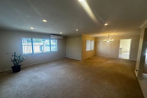 Photo of property in 14 Shankill Place, East Tamaki, Auckland, 2013