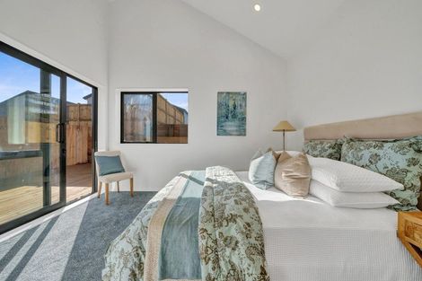 Photo of property in 42 Biokovo Street, Massey, Auckland, 0614