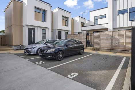 Photo of property in 16/10 Pascoe Avenue, Paremata, Porirua, 5026