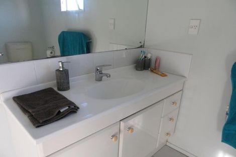 Photo of property in Heritage Estate, 4/11 Harrison Road, Mount Wellington, Auckland, 1060