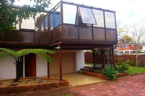 Photo of property in 38 Whiteacres Drive, Sunnyhills, Auckland, 2010