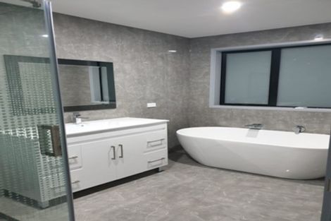 Photo of property in 2 Frederick Place, Whalers Gate, New Plymouth, 4310