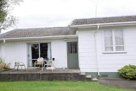 Photo of property in 7 Foster Place, Mangere East, Auckland, 2024