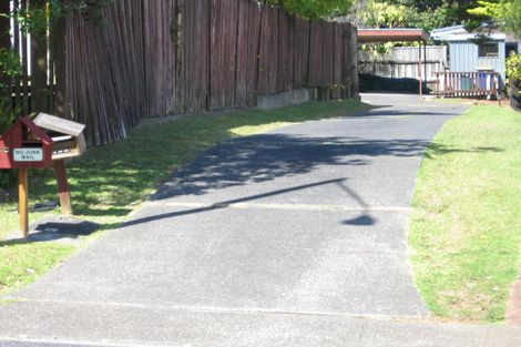 Photo of property in 2/29 Danbury Drive, Torbay, Auckland, 0630