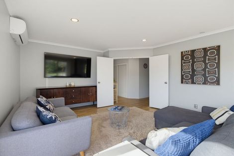Photo of property in 5a Woodgrove Avenue, North New Brighton, Christchurch, 8083