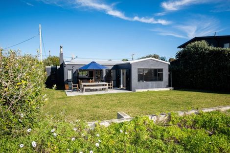 Photo of property in 251 Clifton Road, Te Awanga, 4102