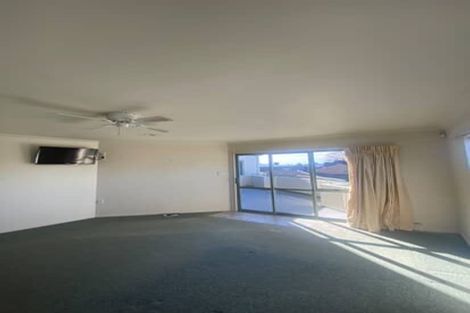 Photo of property in 409b Devonport Road, Tauranga South, Tauranga, 3112