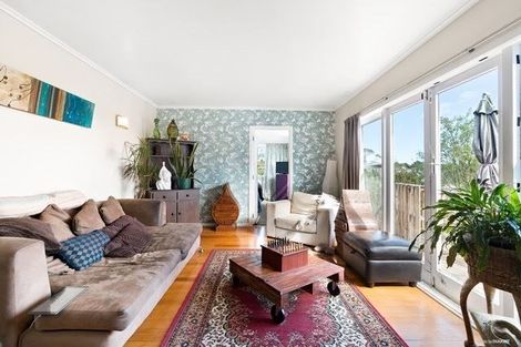 Photo of property in 147 Rosier Road, Glen Eden, Auckland, 0602