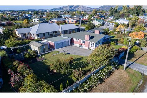 Photo of property in 1 Cashel Street, Waimate, 7924