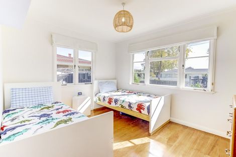 Photo of property in 25 Taylor Terrace, St Andrews, Hamilton, 3200