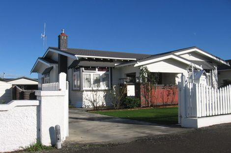 Photo of property in 114 Wood Street, Takaro, Palmerston North, 4410