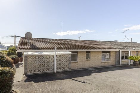 Photo of property in 85 Fulford Street, New Plymouth, 4310