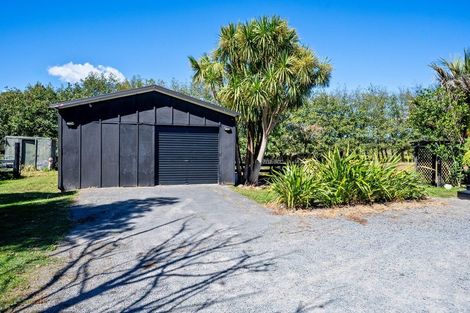 Photo of property in 98 Rahui Road, Otaki, 5512
