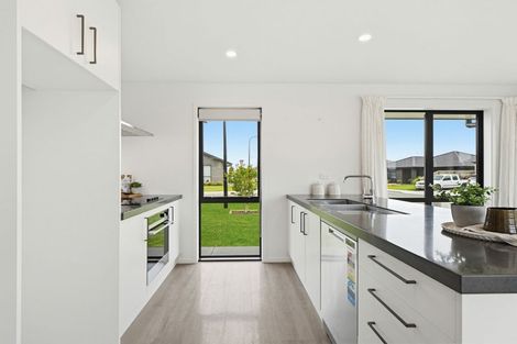 Photo of property in 1 Eldridge Street, Woodend, 7610