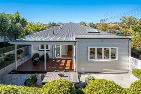 Photo of property in 82 Campbell Street, Karori, Wellington, 6012