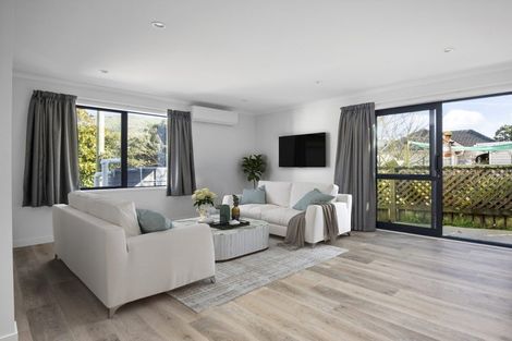 Photo of property in 5 Massey Street, Tawa, Wellington, 5028