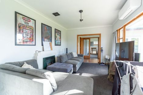 Photo of property in 2 Gloucester Street, Takaro, Palmerston North, 4412