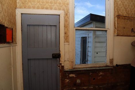 Photo of property in 5 Clark Street, Owaka, 9535