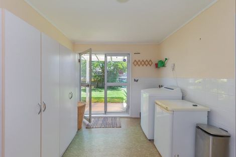 Photo of property in 38 Te Kiri Street, Himatangi Beach, Foxton, 4891