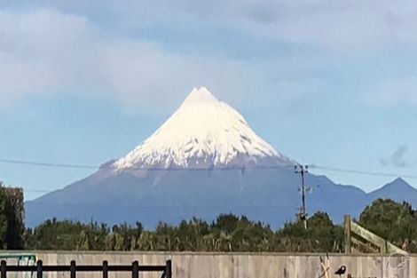 Photo of property in 14 Tangaroa Street, Waitara, 4320