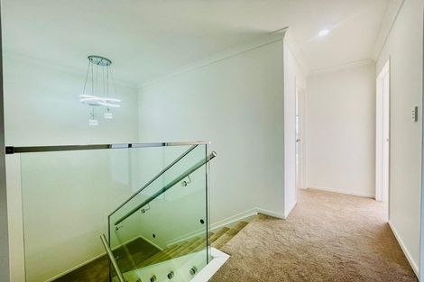 Photo of property in 8c Neems Place, Manurewa, Auckland, 2102