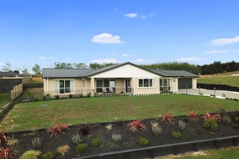 Photo of property in 11 Bragato Way, Te Kauwhata, 3710