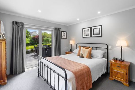 Photo of property in 9 Tunbridge Wells, Ohau, Levin, 5570