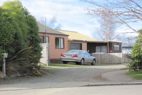 Photo of property in 11b Eglinton Place, Te Anau, 9600
