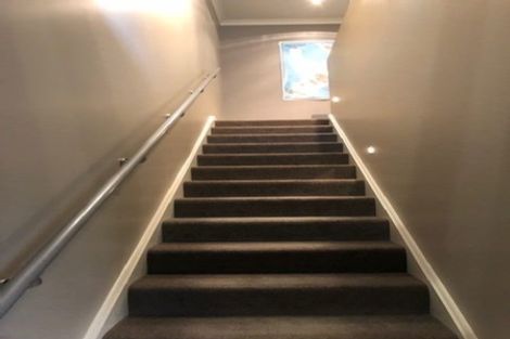 Photo of property in 8 Springhaven Lane, Paraparaumu, 5032