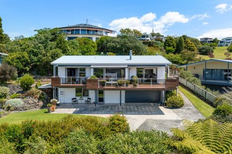 Photo of property in 105 Waireka Place, Whangamata, 3620