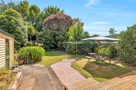 Photo of property in 4 Muhunoa West Road, Ohau, Levin, 5570