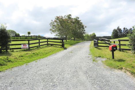 Photo of property in 92 Dennis Road, Kaipara Flats, Warkworth, 0981