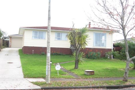 Photo of property in 16 Medina Place, Half Moon Bay, Auckland, 2012