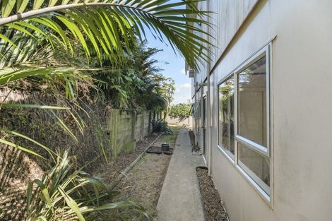 Photo of property in 15a Selwyn Street, Lower Vogeltown, New Plymouth, 4310