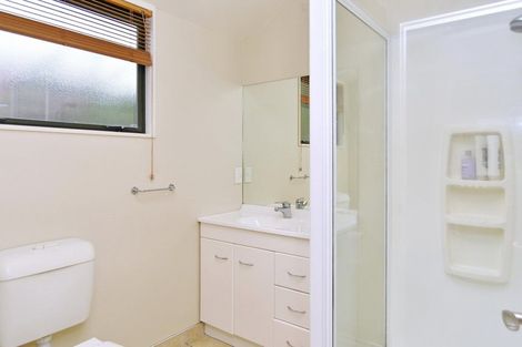 Photo of property in 11 Baltic Place, Northwood, Christchurch, 8051