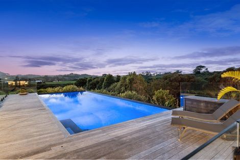 Photo of property in 458 Whitehills Road, Waitoki, Silverdale, 0994