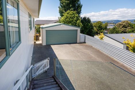 Photo of property in 24 Lydia Place, Kelvin Grove, Palmerston North, 4414