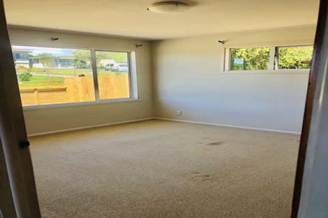 Photo of property in 83 Bruce Road, Glenfield, Auckland, 0629