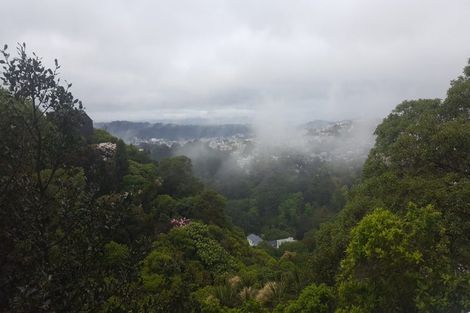 Photo of property in 29a Harbour View Road, Northland, Wellington, 6012