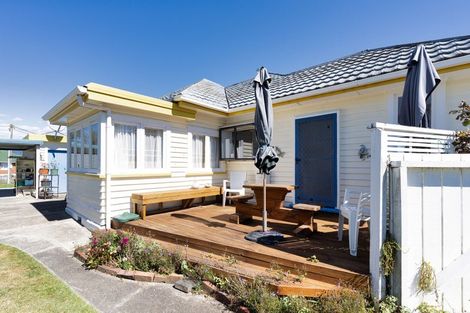 Photo of property in 16 Edinburgh Street, Levin, 5510