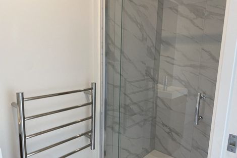 Photo of property in 4/43 Yeovil Road, Te Atatu Peninsula, Auckland, 0610