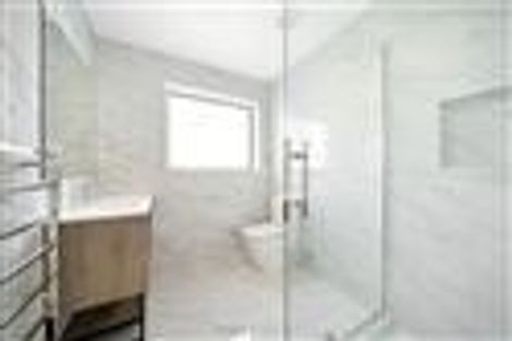 Photo of property in 24c Pipitea Place, Massey, Auckland, 0614