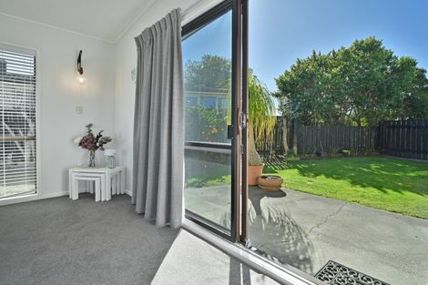 Photo of property in 505 Poplar Place, Akina, Hastings, 4122