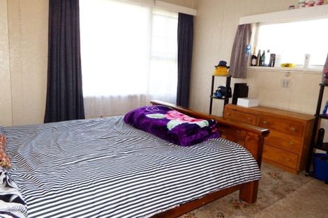 Photo of property in 26 Pukepapa Road, Marton, 4710