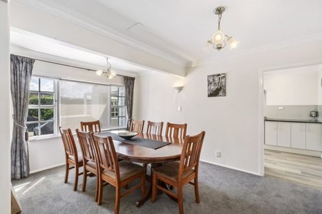 Photo of property in 168 Sandwich Road, St Andrews, Hamilton, 3200