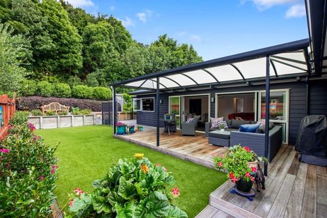 Photo of property in 69 Bathurst Crescent, Pyes Pa, Tauranga, 3112