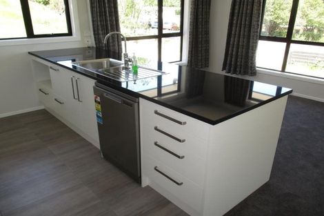 Photo of property in 89a Valley Road, Paraparaumu, 5032