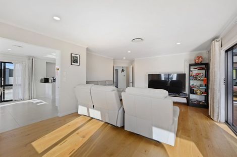 Photo of property in 55 Somerville Road, Somerville, Auckland, 2014