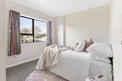 Photo of property in 7 Oak View Place, Greytown, 5712